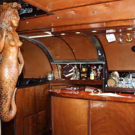 Boat Ms Cutty Jean Hotel Sliema Bagian luar foto