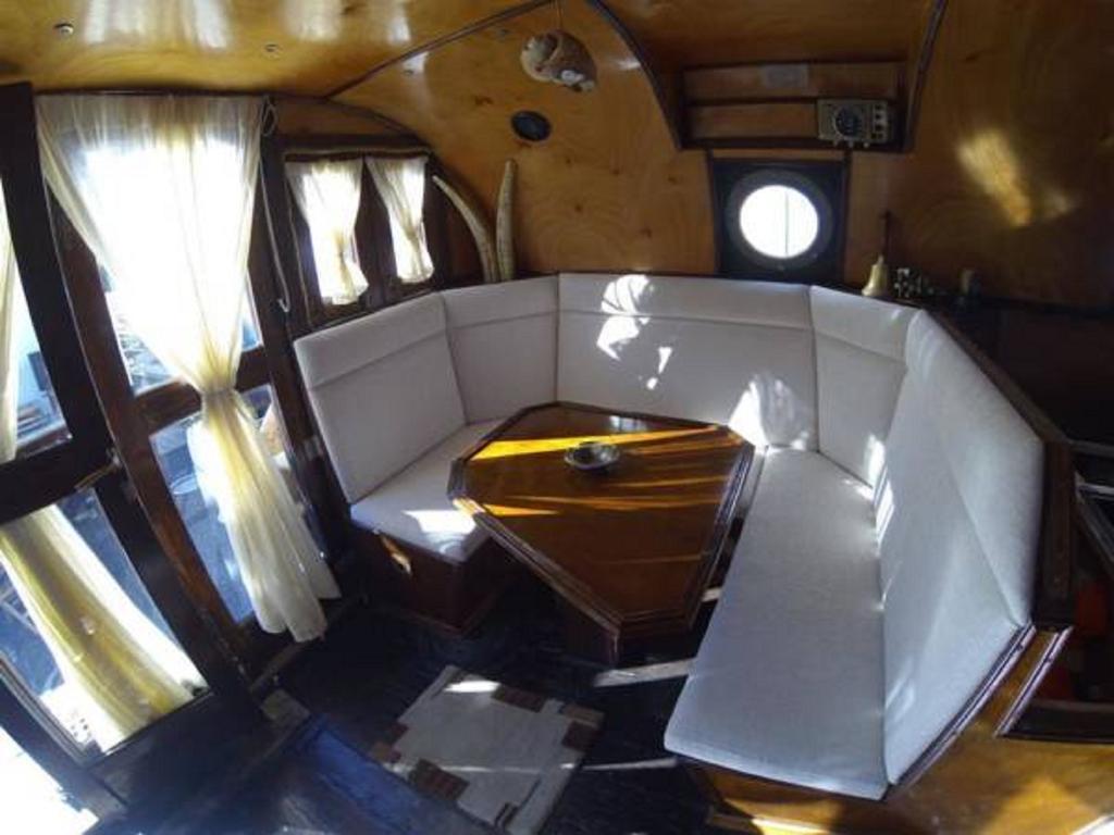 Boat Ms Cutty Jean Hotel Sliema Bagian luar foto